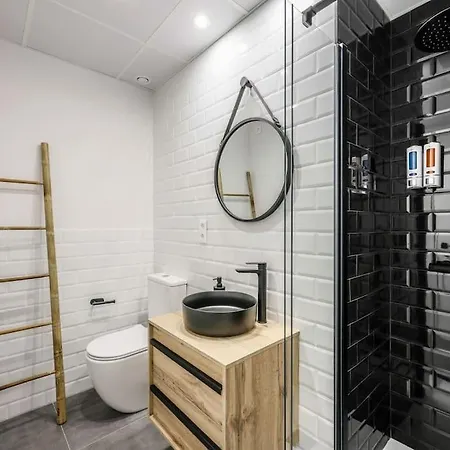 Luxe Apartments Madrid Rio By Rentitup Esterno foto